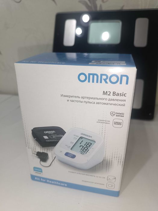 Тонометр Omron отличном состоянии