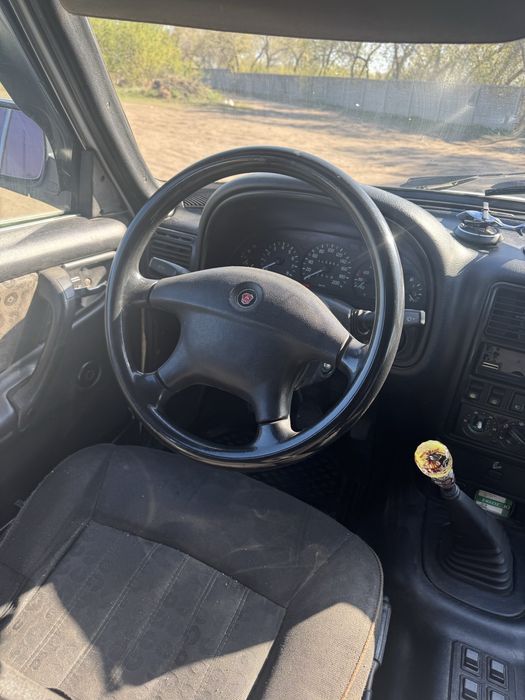 Продам волгу 31105