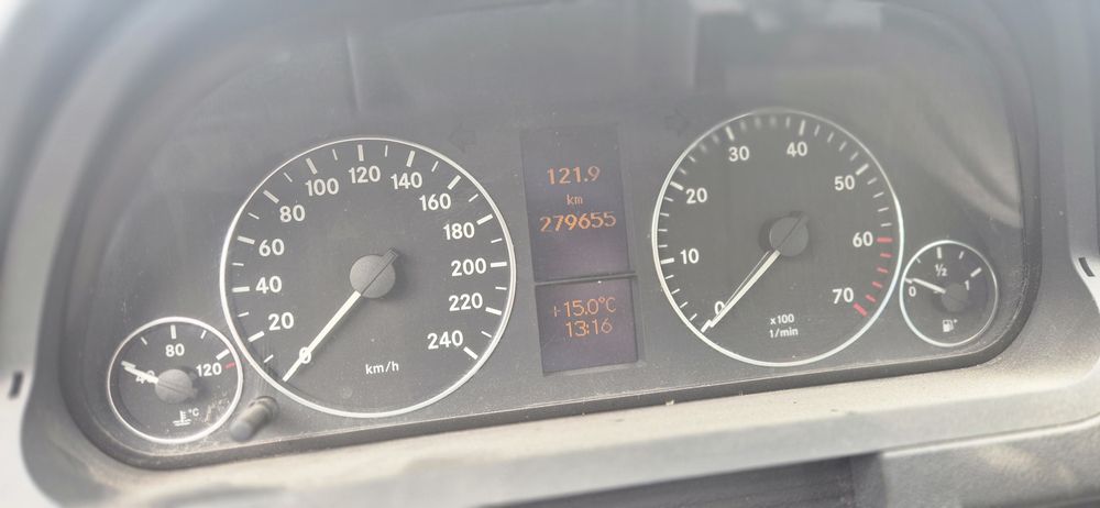 Мерцедес А клас Mercedes A Class  2.0i