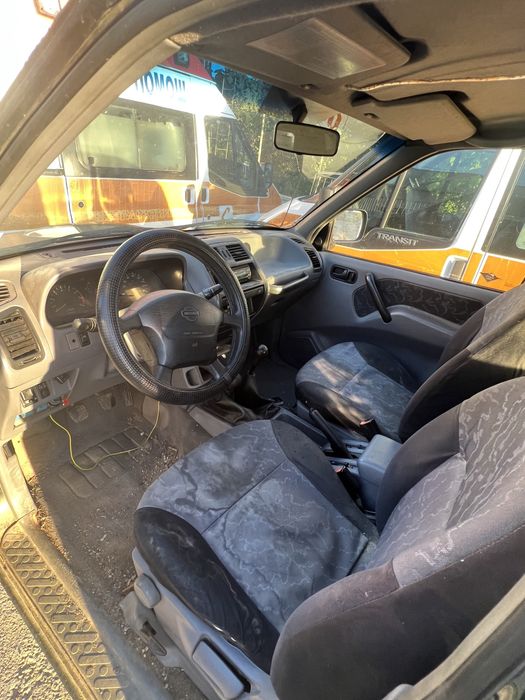 Nissan Terrano 2.4 бензин НА ЧАСТИ