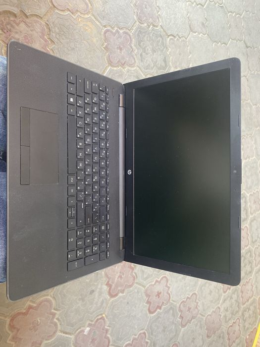HP ноутбук cor i 3 7