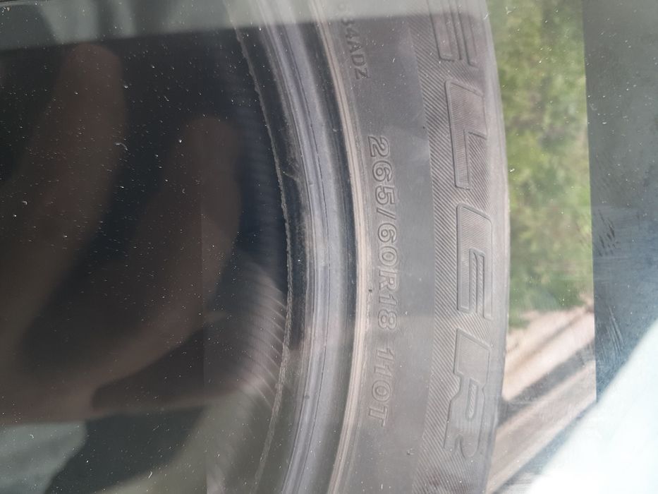 Шины летние  265/ 60/ 18 .