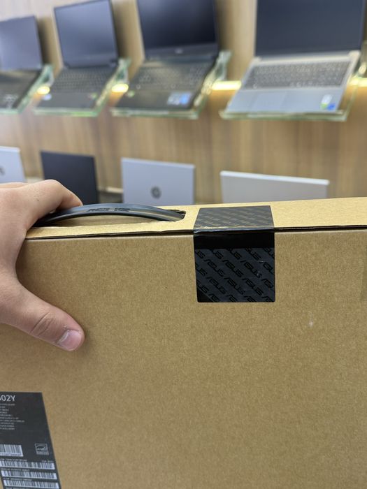 Ноутбук ASUS Vivobook 15.6 FHD Ryzen 7 5825U 8GB 512GB