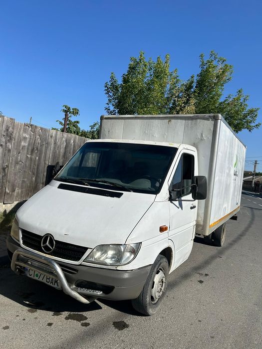 Vând mercedes sprinter