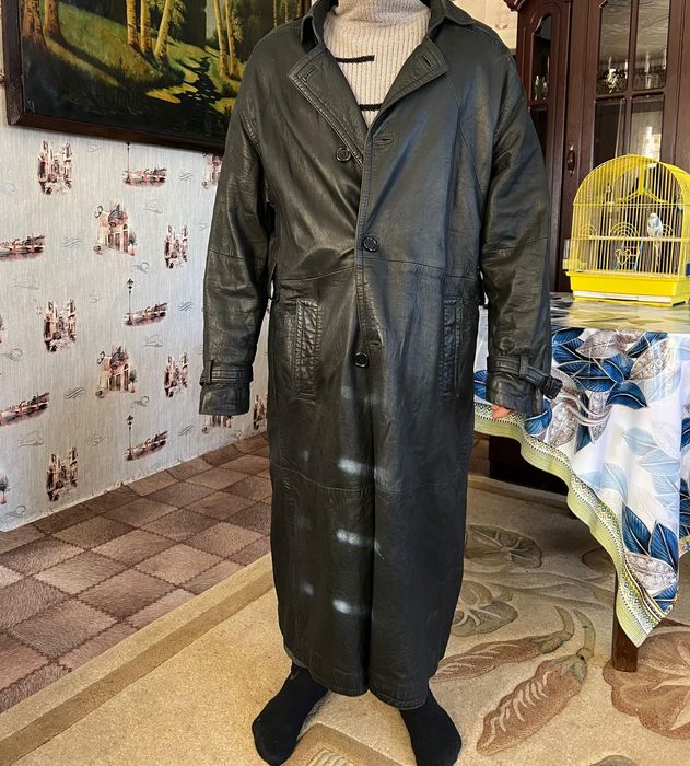 Кожанный плащ  новый