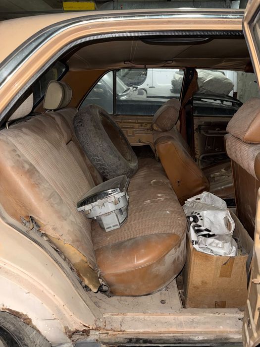 Мерседес w123 ретро