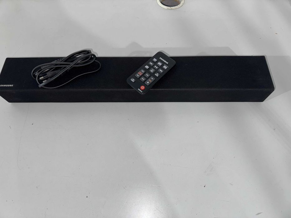 Саундбар - Samsung HW-T400/XU