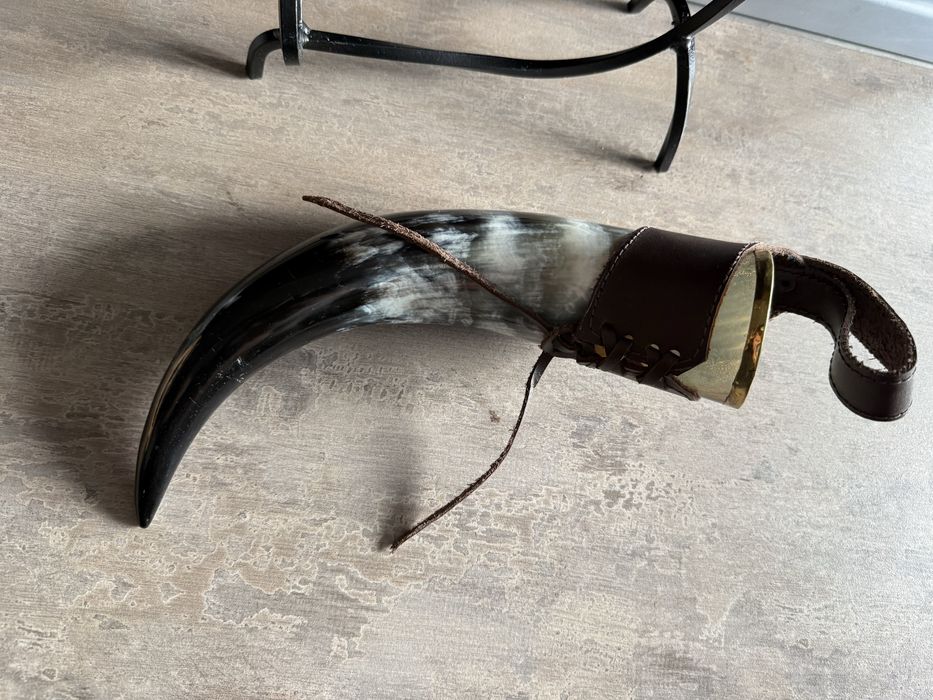 Corn de baut , viking