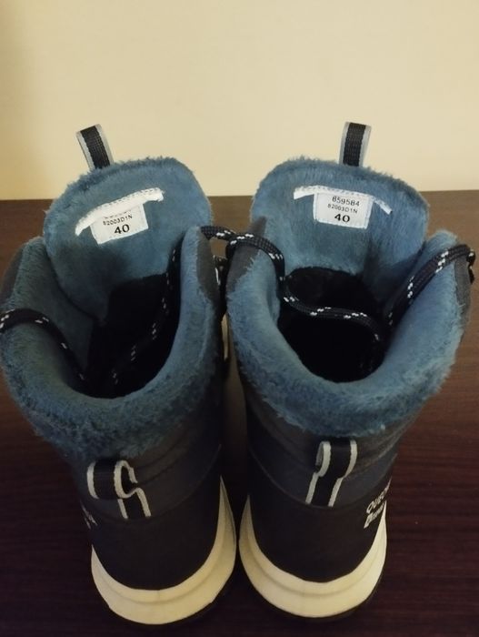 Топли зимни ботуши