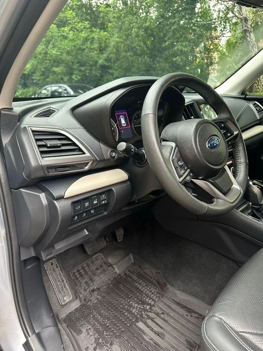 Продам Subaru Forester 2024