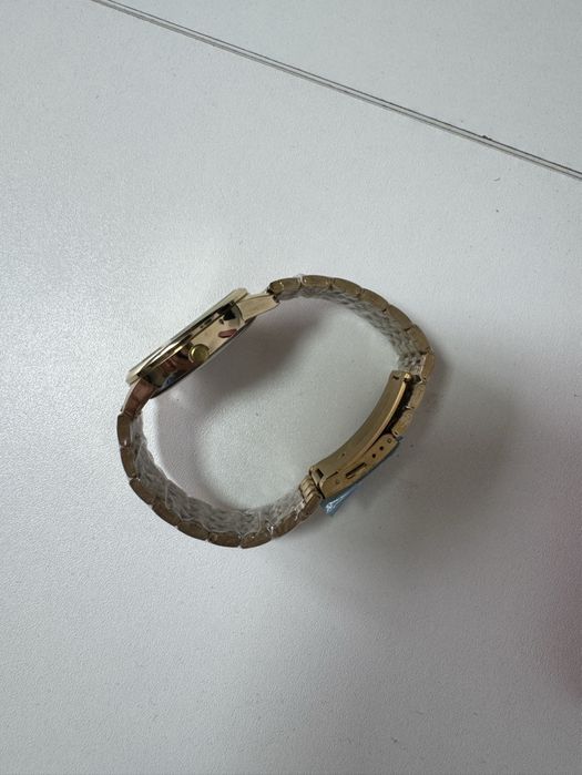 Продается часы TISSOT