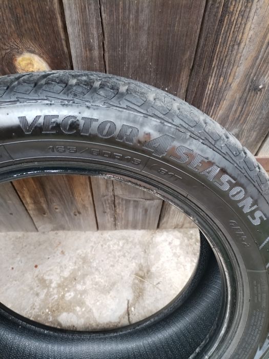 Всесезони гуми 165/60/15