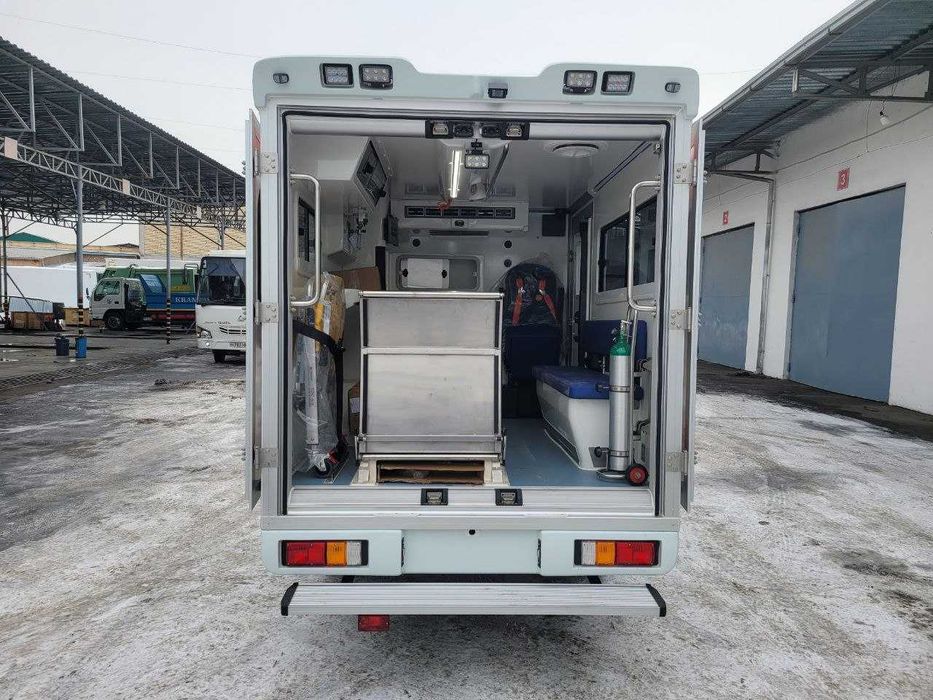 D-MAX Sahar Автомобиль скорой медицинской помощи Isuzu