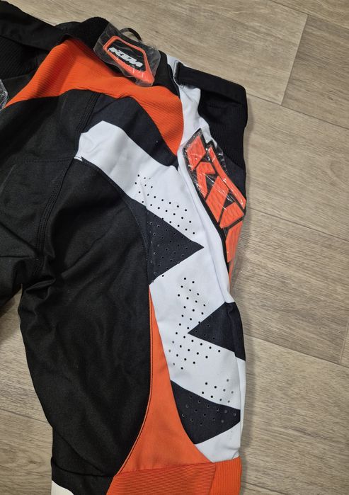Мотоштаны KTM для эндуро.