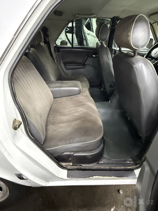 Sotiladi Volga 3102 oxirgi narxi taqalgani 2300 $
