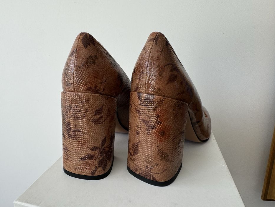 Pantofi 39 Farrutx noi