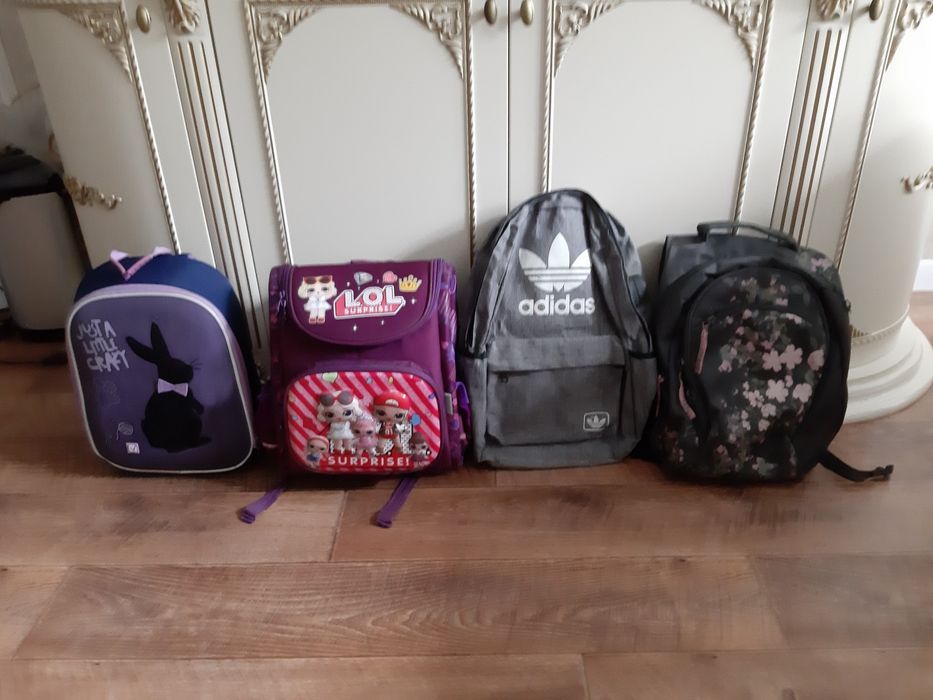 Продам школьные рюкзаки