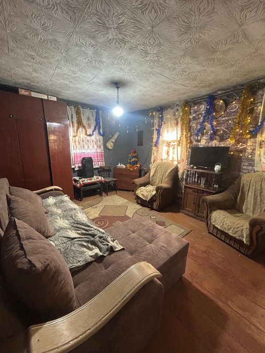 Продаётся дом на Защите