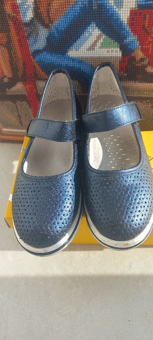 Туфли на девочку