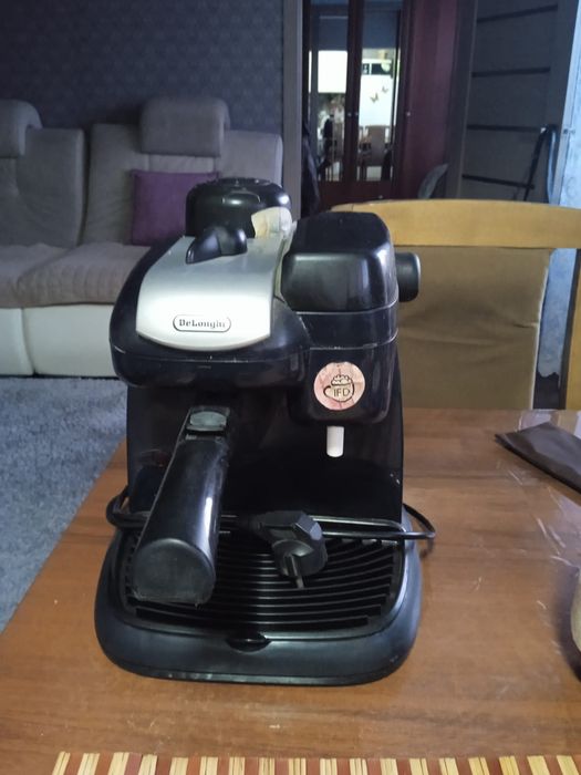 Продам кофе машину.