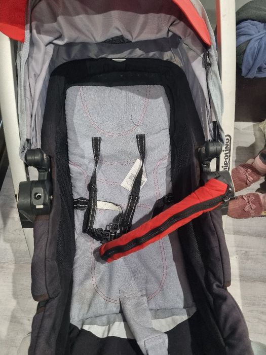 Cărucior pentru copii Chipolino