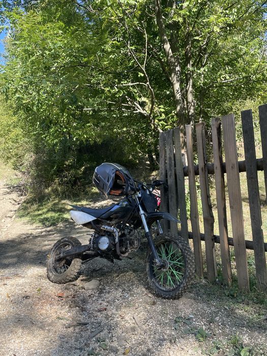 Vând cross 125 percer fucțional