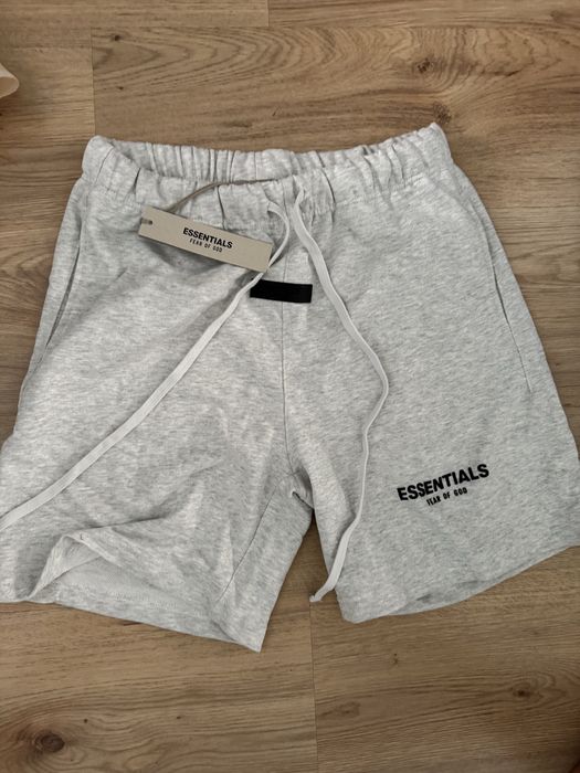 Essentials къси гащи