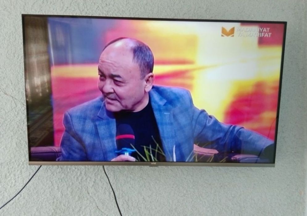 Artel 43 TV Bez Ramka sotiladi. Korobka document
