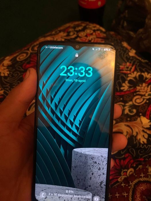 Telefon a13 ishlidi