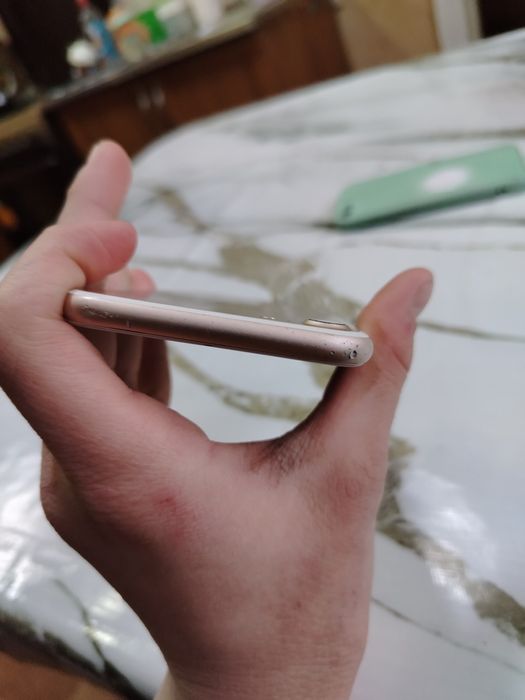 Продам айфон 7 срочно!!!