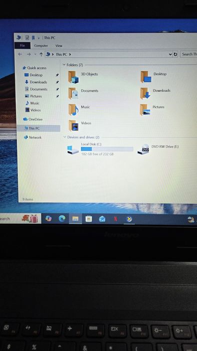 Vand LAPTOP Lenovo  i5 ssd256gb+16gb ram 2GB VIDEO dedicat