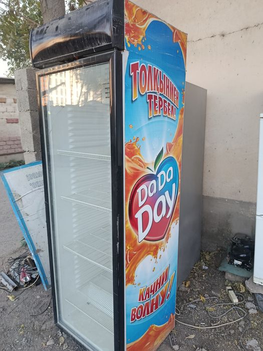 Витриный холодильник бу