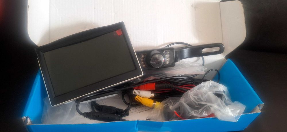 Kit monitor si camera marsalier auto