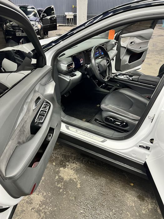 Arcfox alphaS 2022 yil zapas xod 708 km