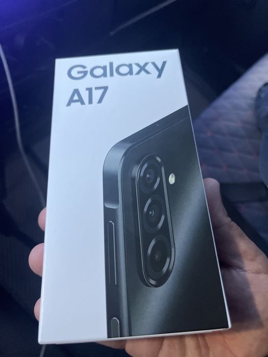 Галакси А17 продам