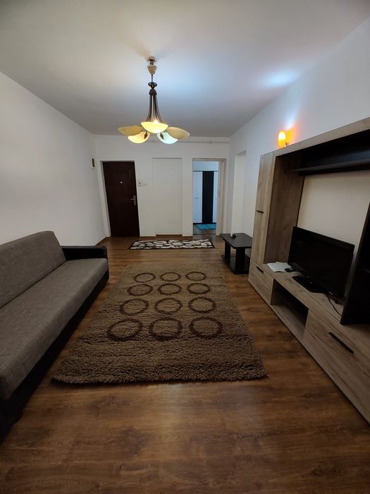 Apartament superb cu 4 camere la parter, la poalele Cetății Deva