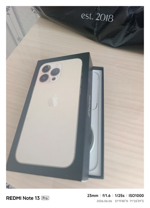 Продам Айфон 13 про 256