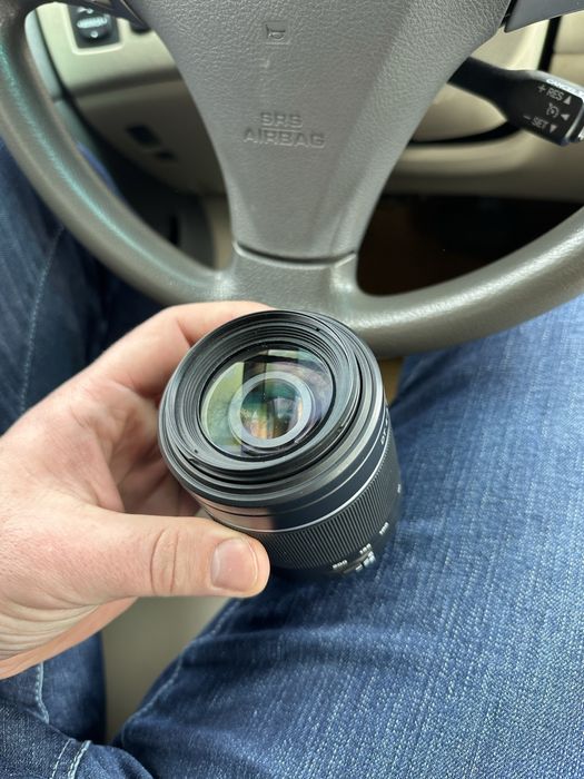 Sony DT 55–200mm F/4–5.6 SAM