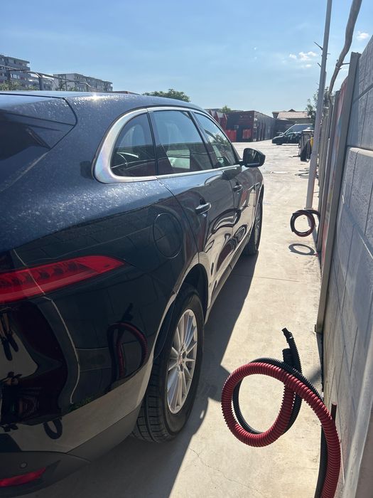 Jguar F Pace 2020