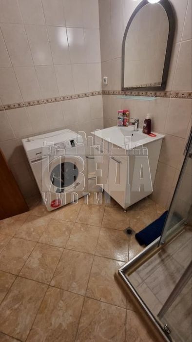 Дава се под наем Тристаен апартамент в Варна, Централна поща - 80 кв.м за 600 € - Снимка #9