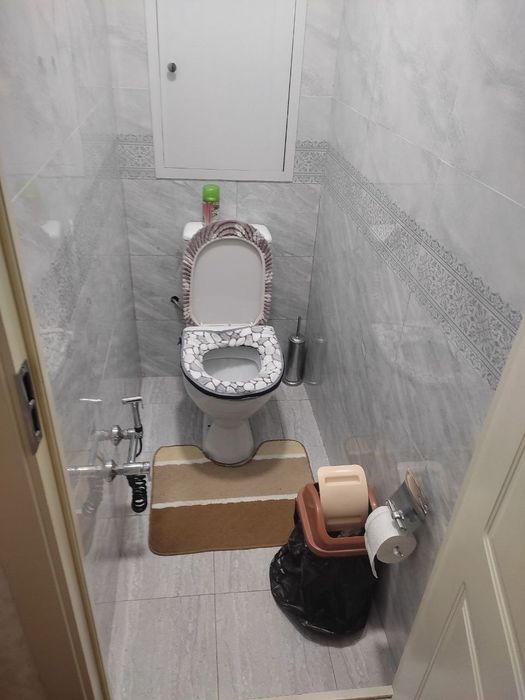 Продаются квартира Авиасозлар-2.  2-ком 1-этаж