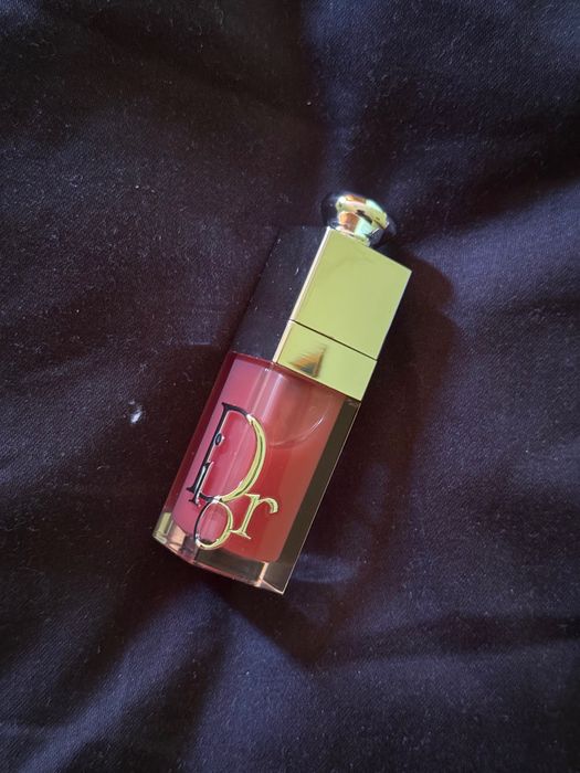 Козметика Dior lip oil