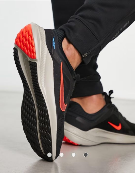 Оригинални маратонки nike 45размер