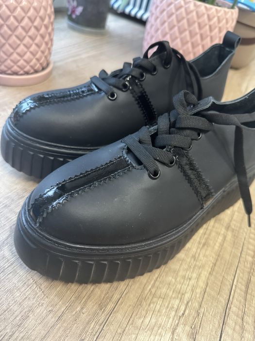 Обувь весенняя кожа черные 39