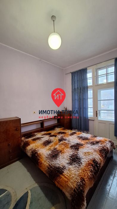 двустаен и магазин