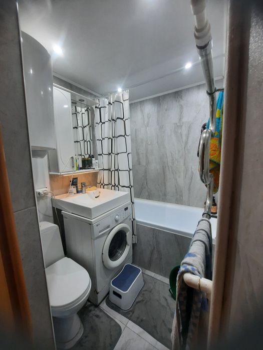 Продам 2-комнатную квартиру