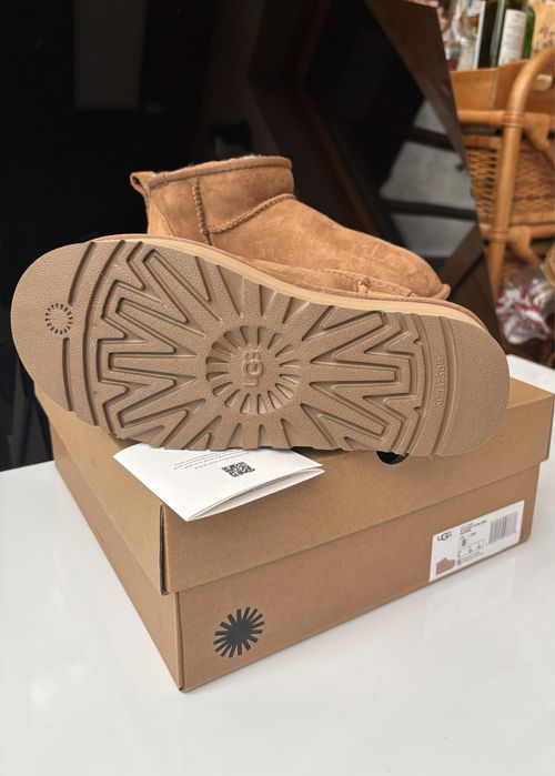 Ugg Ultra Mini Platform