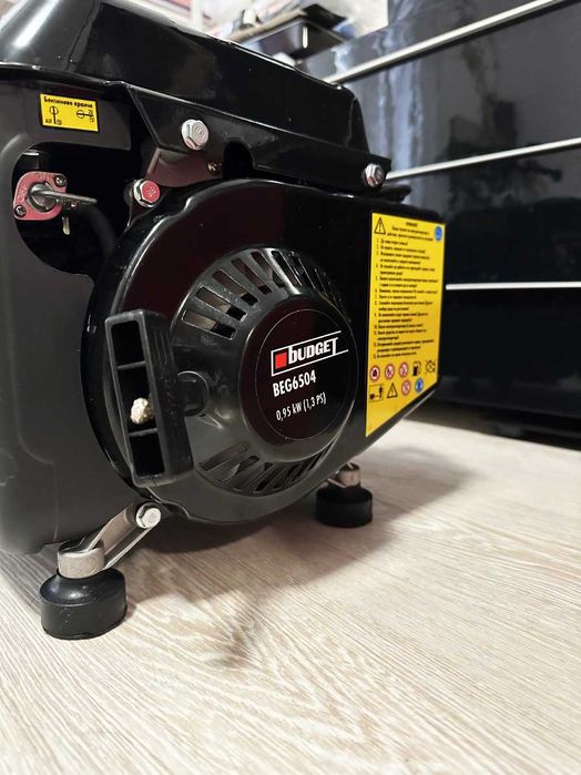 Чисто нов бензинов генератор Budget BEG6504 (650W)