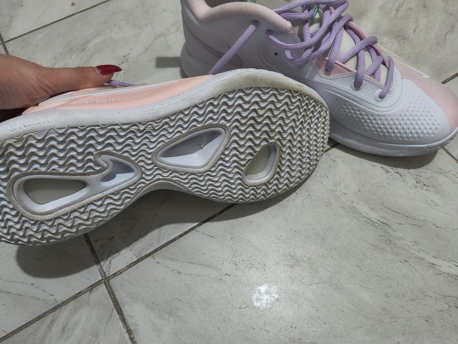 маратонки найк nike