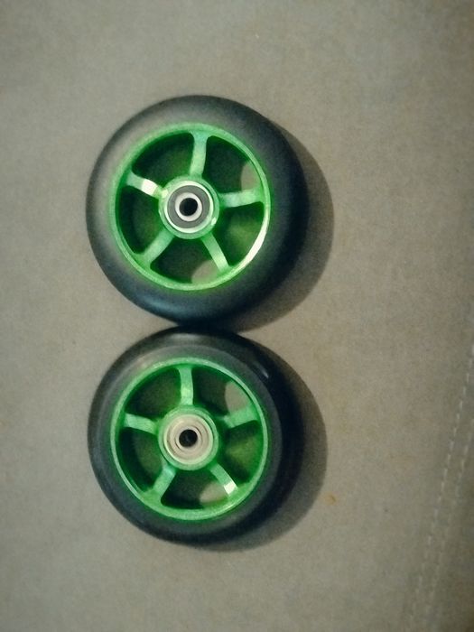 Продам колёсики просто так не пишите